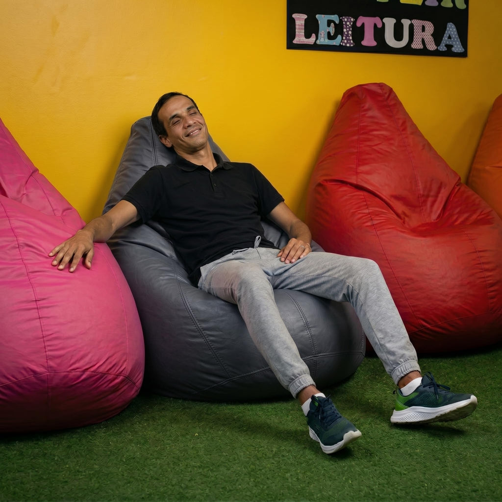 Puff Pêra Grande em Courino com Enchimento Impermeável Sala, Quarto Gamer