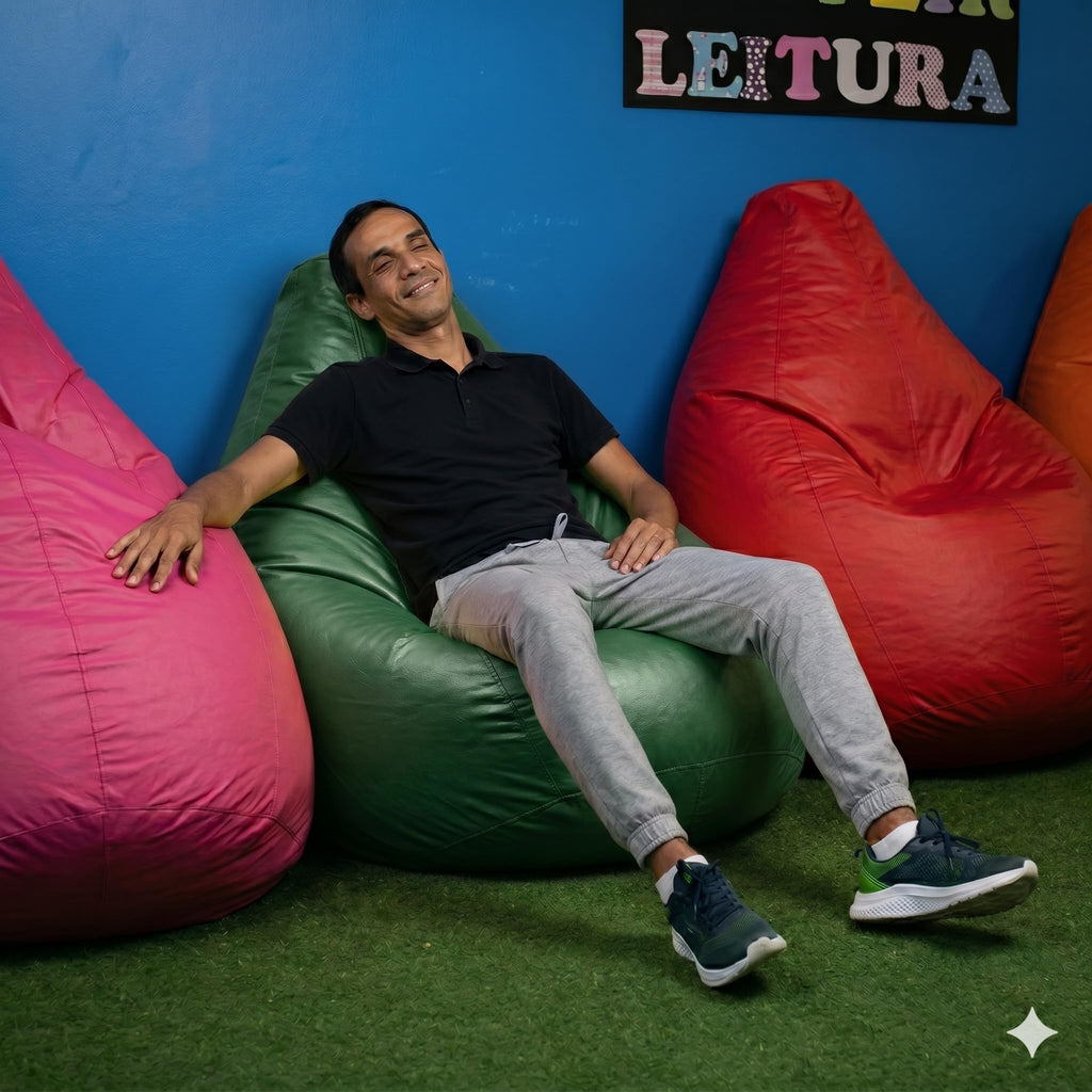 Puff Pêra Grande em Courino com Enchimento Impermeável Sala, Quarto Gamer